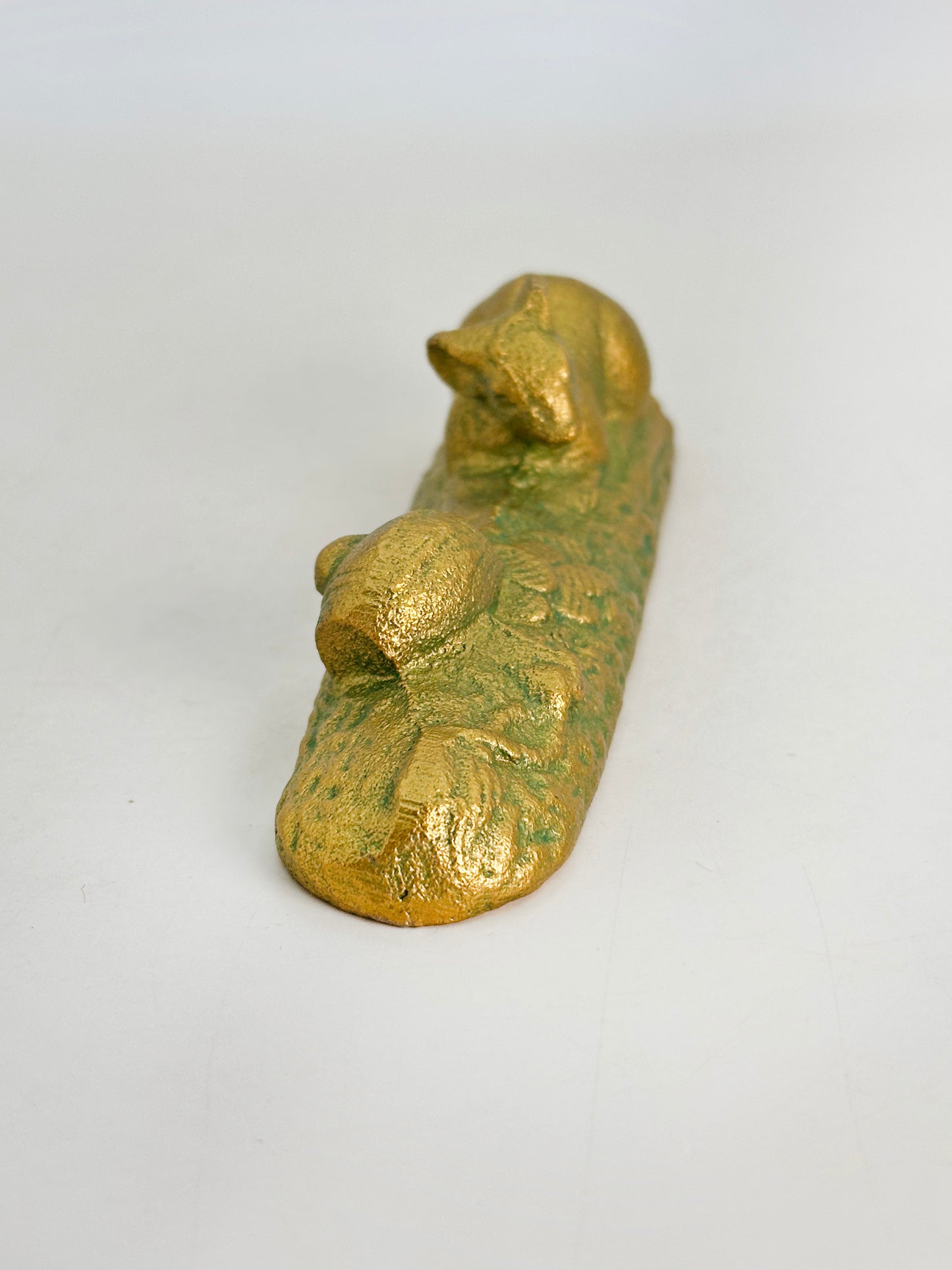 FT342 - Cast Iron Paperweight Rat by Kuretake 呉竹