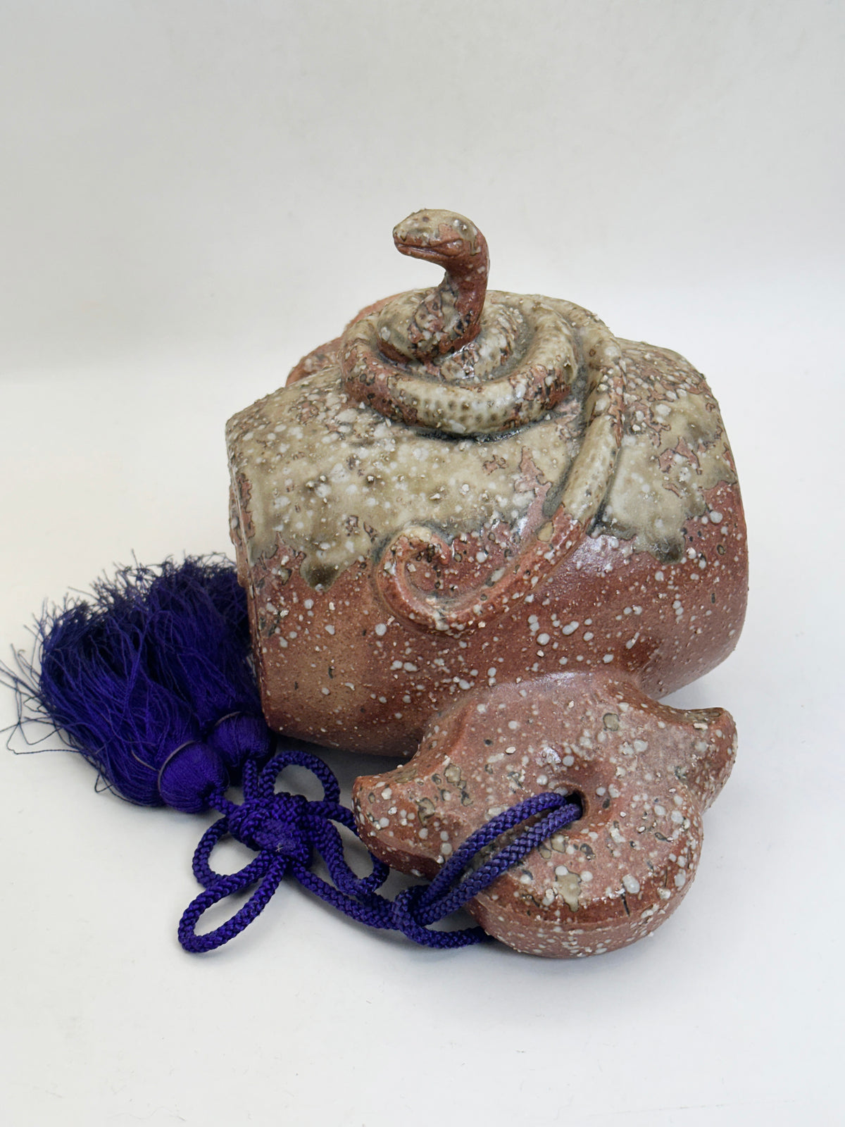 FT630 - Shigaraki Ware Snake & Lucky Mallet Ornament 信楽焼