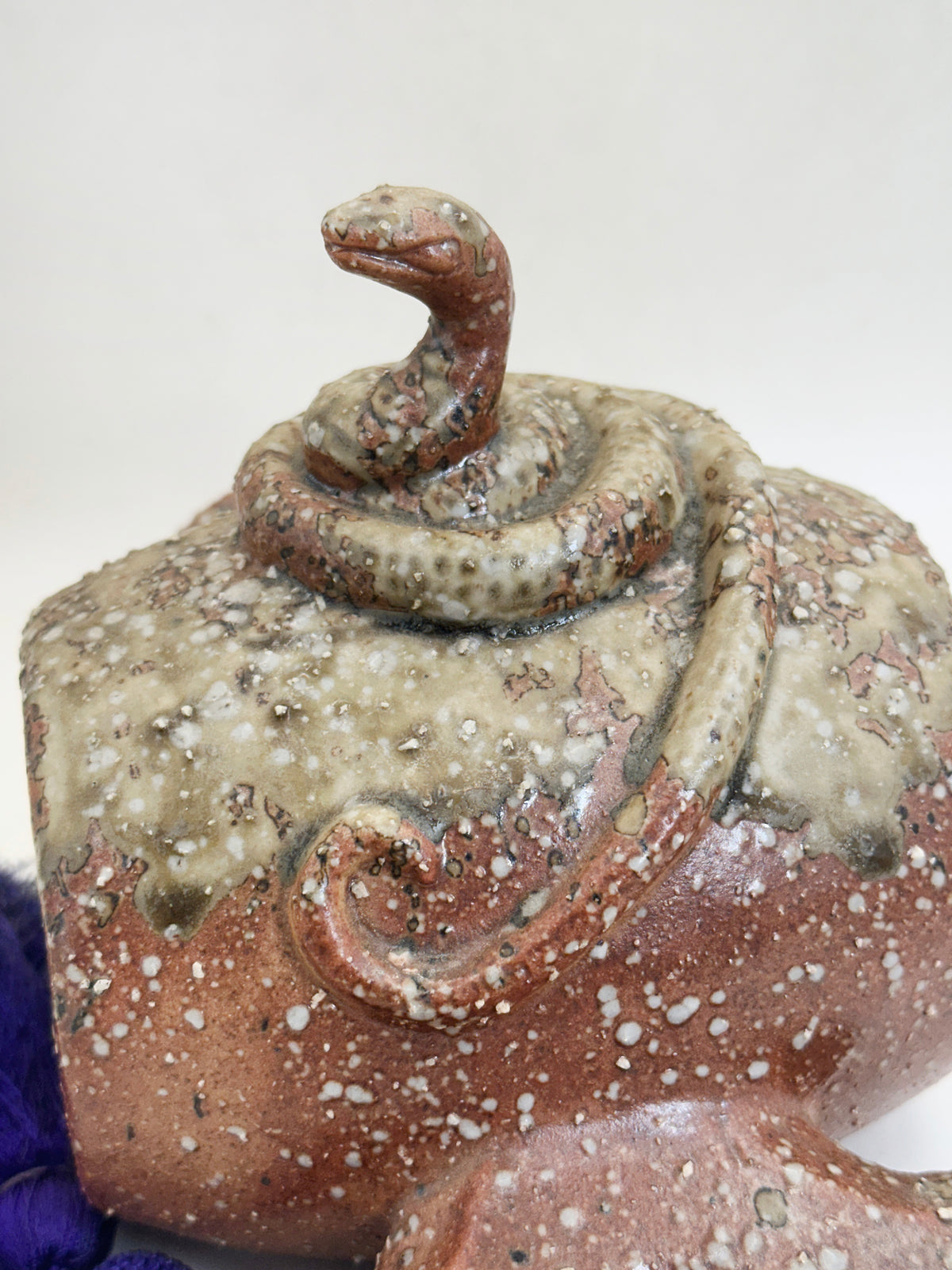 FT630 - Shigaraki Ware Snake & Lucky Mallet Ornament 信楽焼