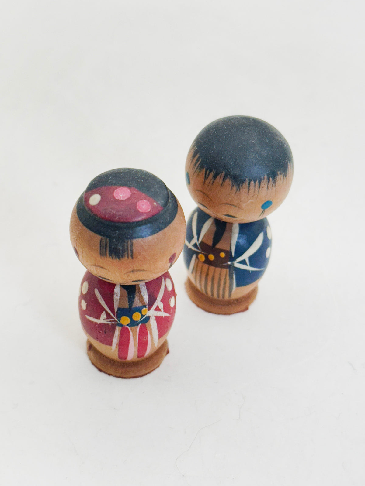 K05087 -  Miniature Donko Kokeshi Pair from Tōhoku 東北