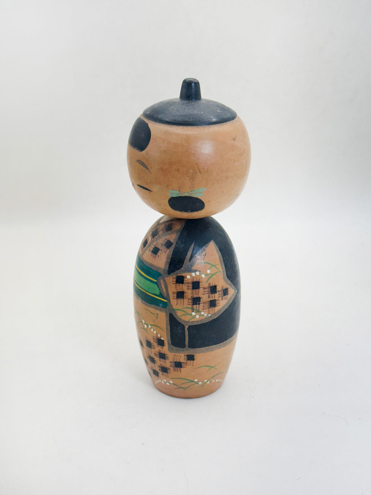 K15188 - Donko Kokeshi signed by Misao 操