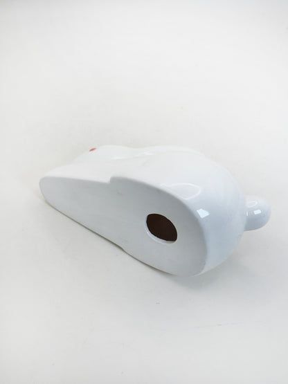 FT634 - Arita Ware White Porcelain Rabbit Figurine 有田焼