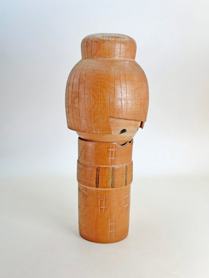 K18115 - Sosaku Kokeshi by Yamagishi Umeyoshi 山岸梅好
