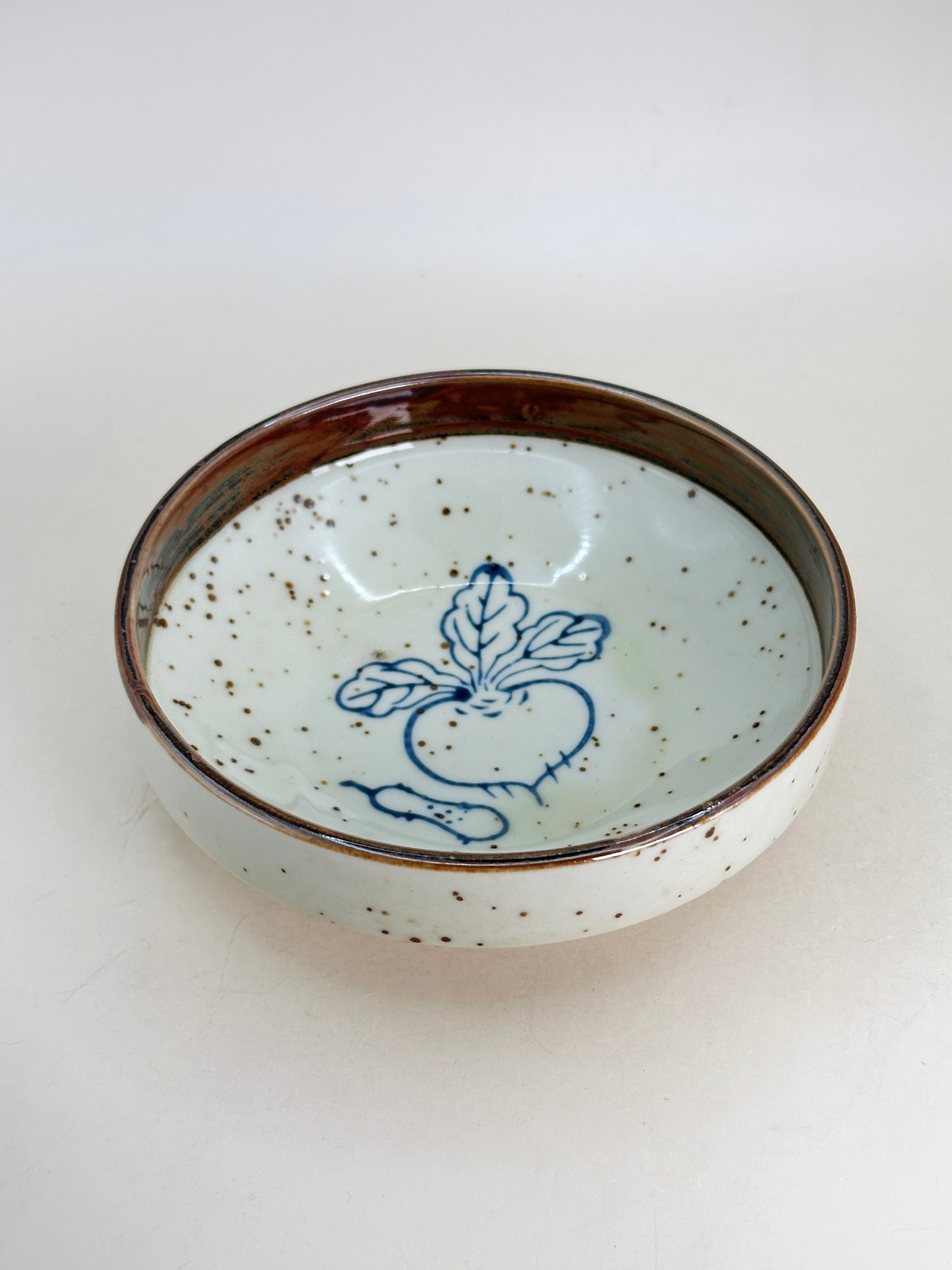 TB198 -  Kiyomizu-yaki Small Bowl by Tachikichi たち吉