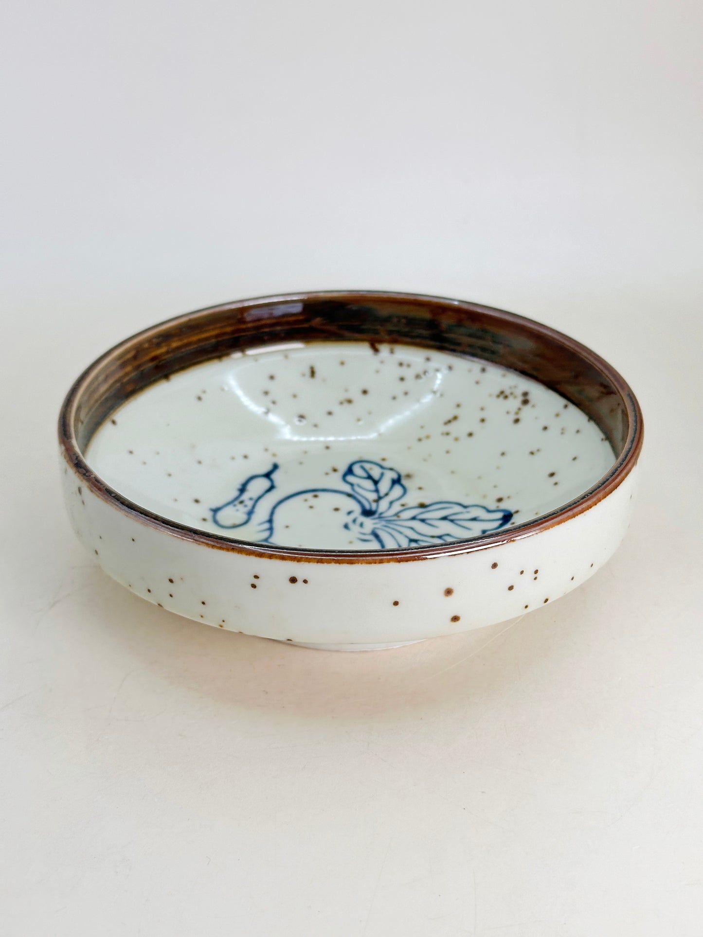 TB198 -  Kiyomizu-yaki Small Bowl by Tachikichi たち吉