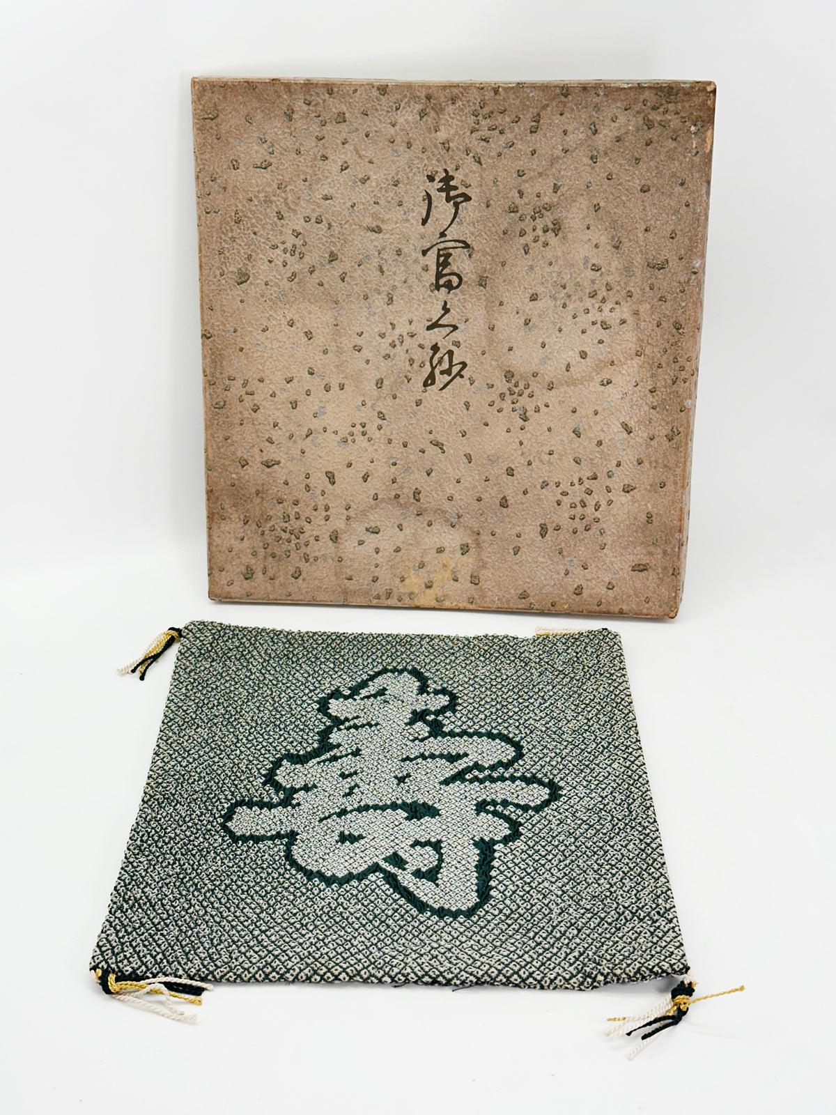 FA38 - Japanese Double-Sided Fukusa Cloth 掛け富久紗
