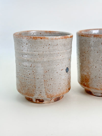 TB200 - Yunomi Tea Cups Karatsu-yaki 唐津焼
