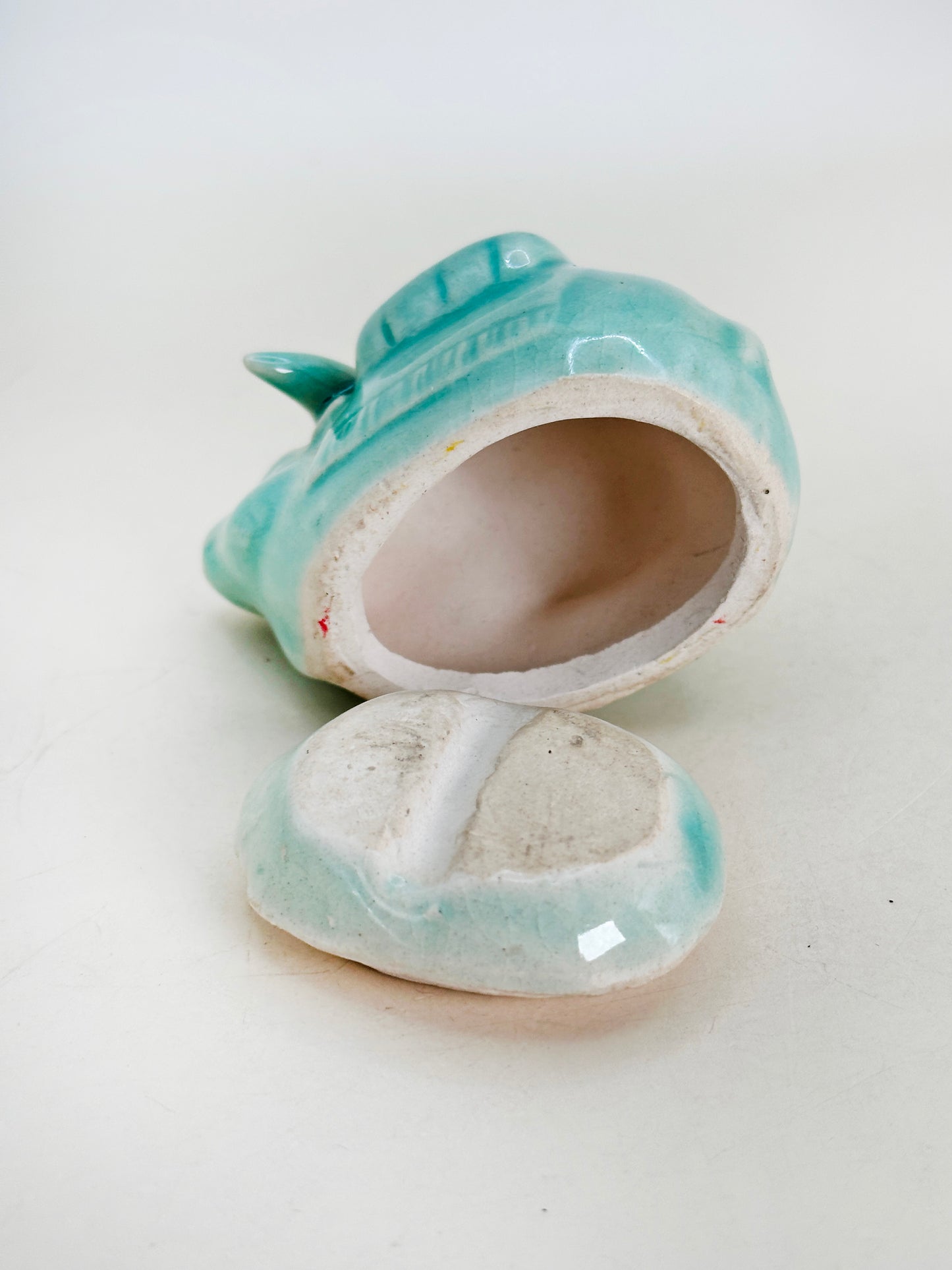 TB202 - OX Korai Seiji Kogo Box 高麗青磁