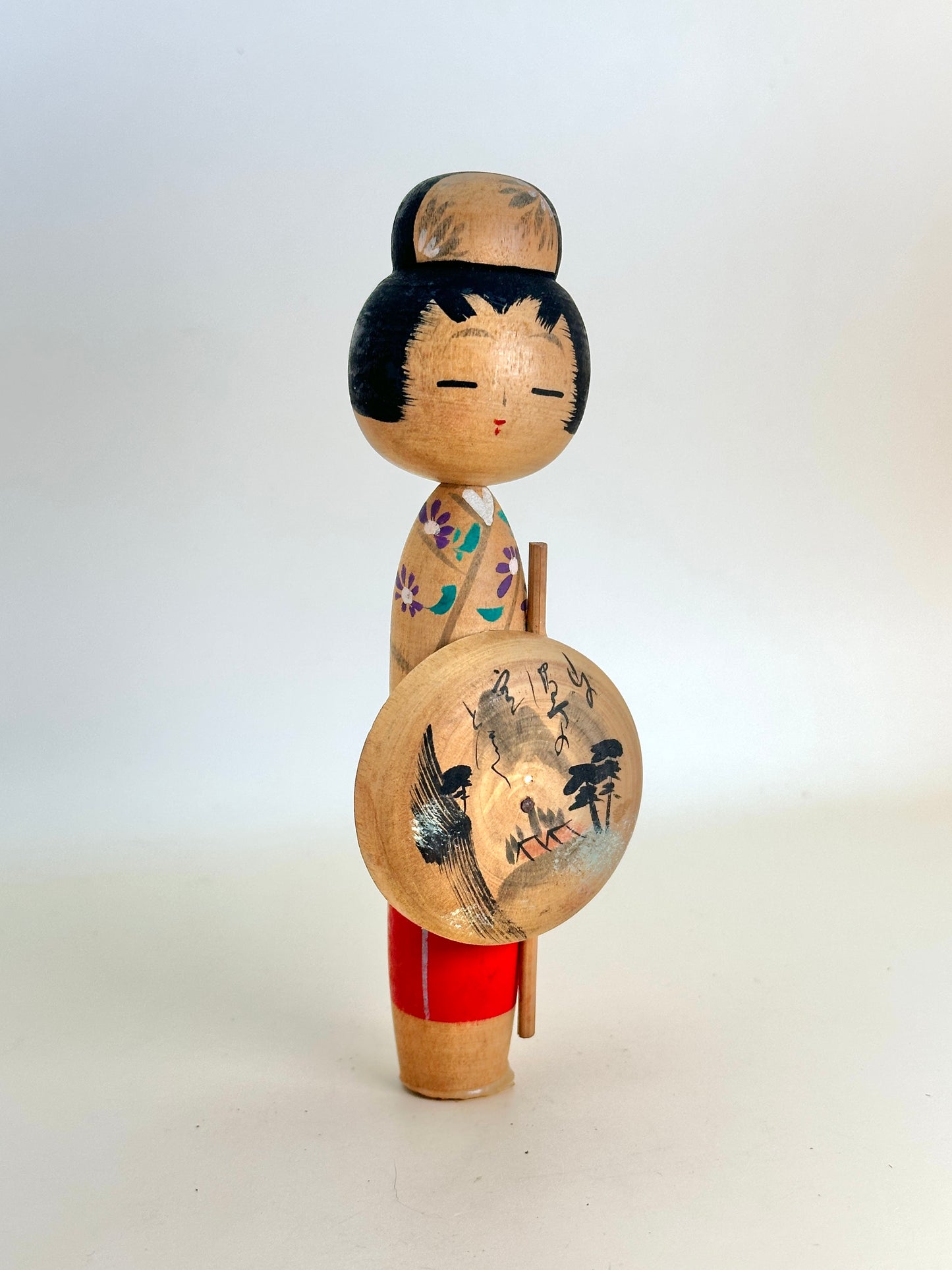 K15082 - Omiyage Kokeshi Pilgrim Girl Doll 娘巡礼人形