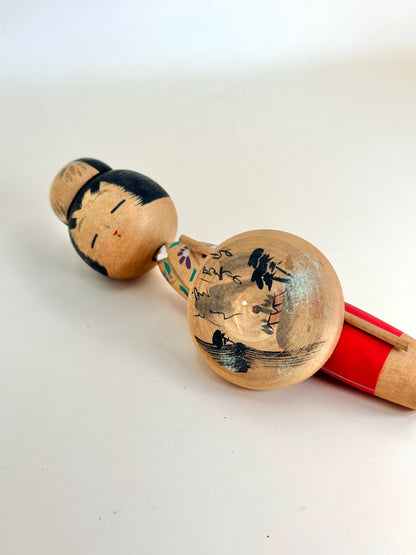 K15082 - Omiyage Kokeshi Pilgrim Girl Doll 娘巡礼人形