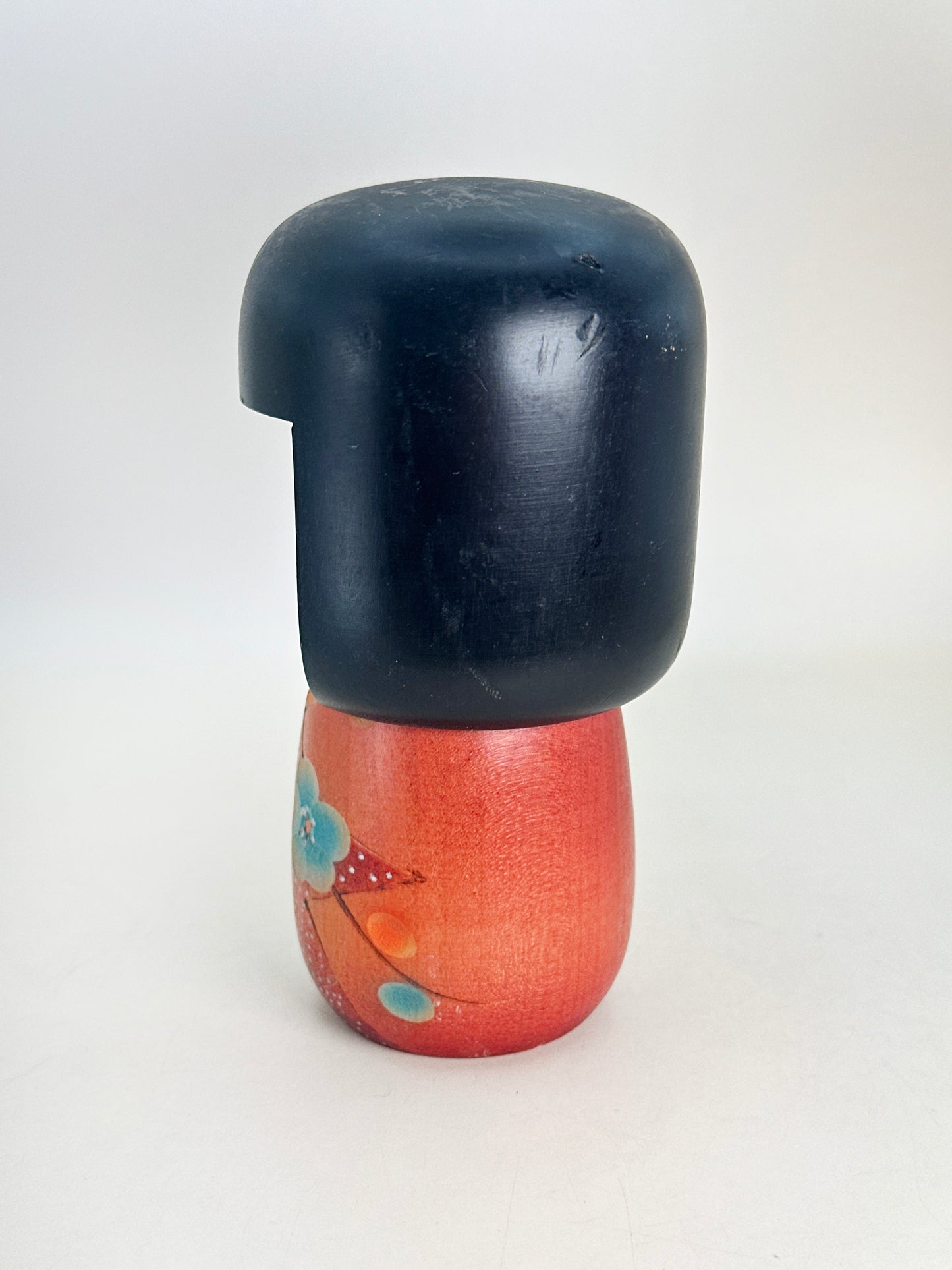 K15122 - Sosaku kokeshi by Sōgen 草玄