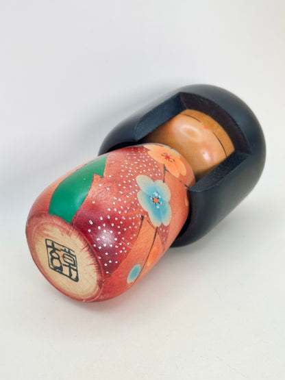 K15122 - Sosaku kokeshi by Sōgen 草玄