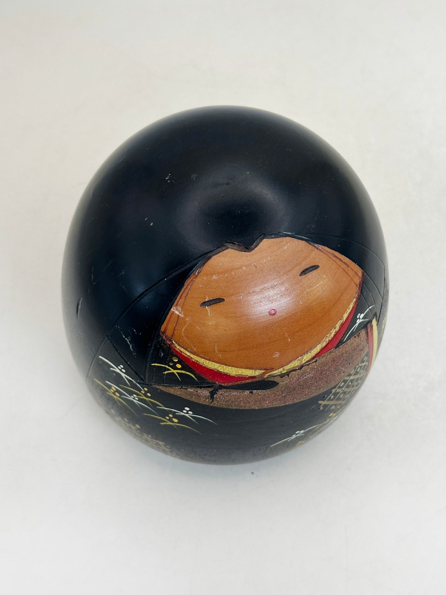 K10238 - Sosaku Kokeshi by Sekiguchi Tōa 関口東亜
