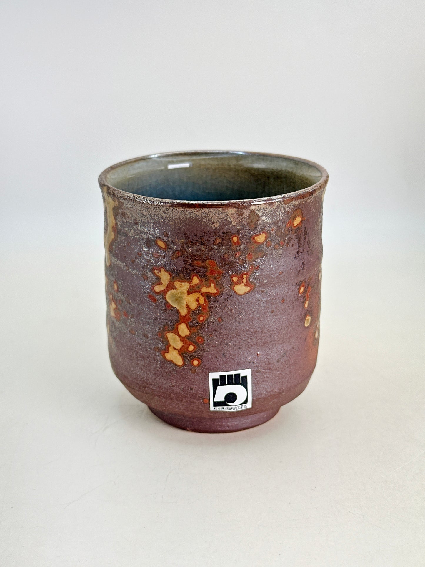 TB207 - Yunomi Tea cup of Shōdai-yaki 小岱焼