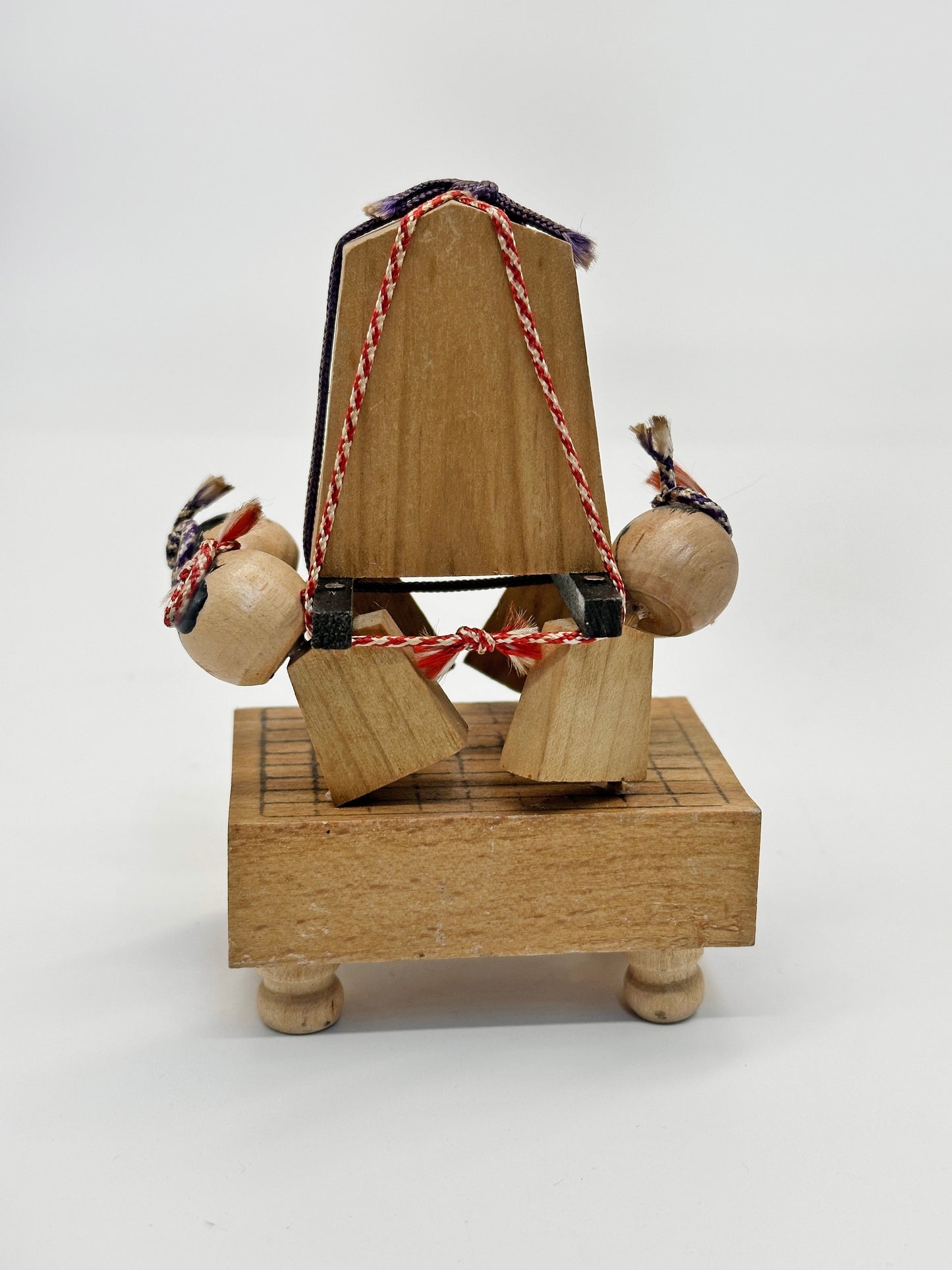K10195 - Muñeca Kokeshi de ajedrez Shogi Omikoshi 将棋おみこし