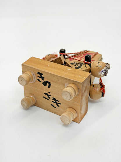 K10195 - Muñeca Kokeshi de ajedrez Shogi Omikoshi 将棋おみこし