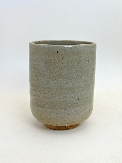 TB317 - Karatsu-yaki Yunomi Tea Cup 唐津焼