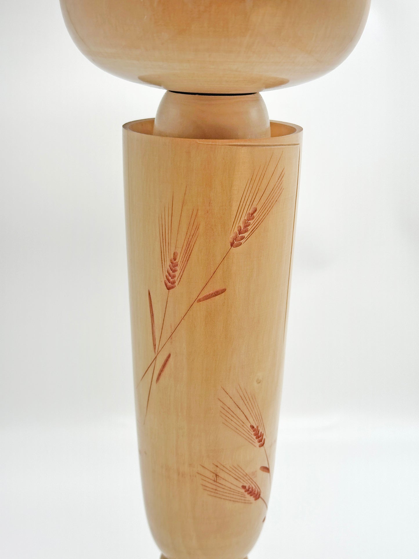 K45002 - Sōsaku Kokeshi by Kishi Sadao 岸貞男