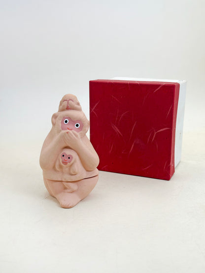 TB319 -  Wise Monkeys Kyō Ningyō Kogo Box 京人形