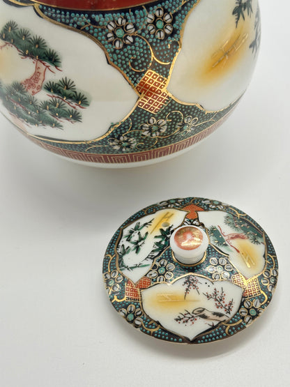 TB58 - Kutani Ware Teapot "Three Friends of Winter" 歳寒三友