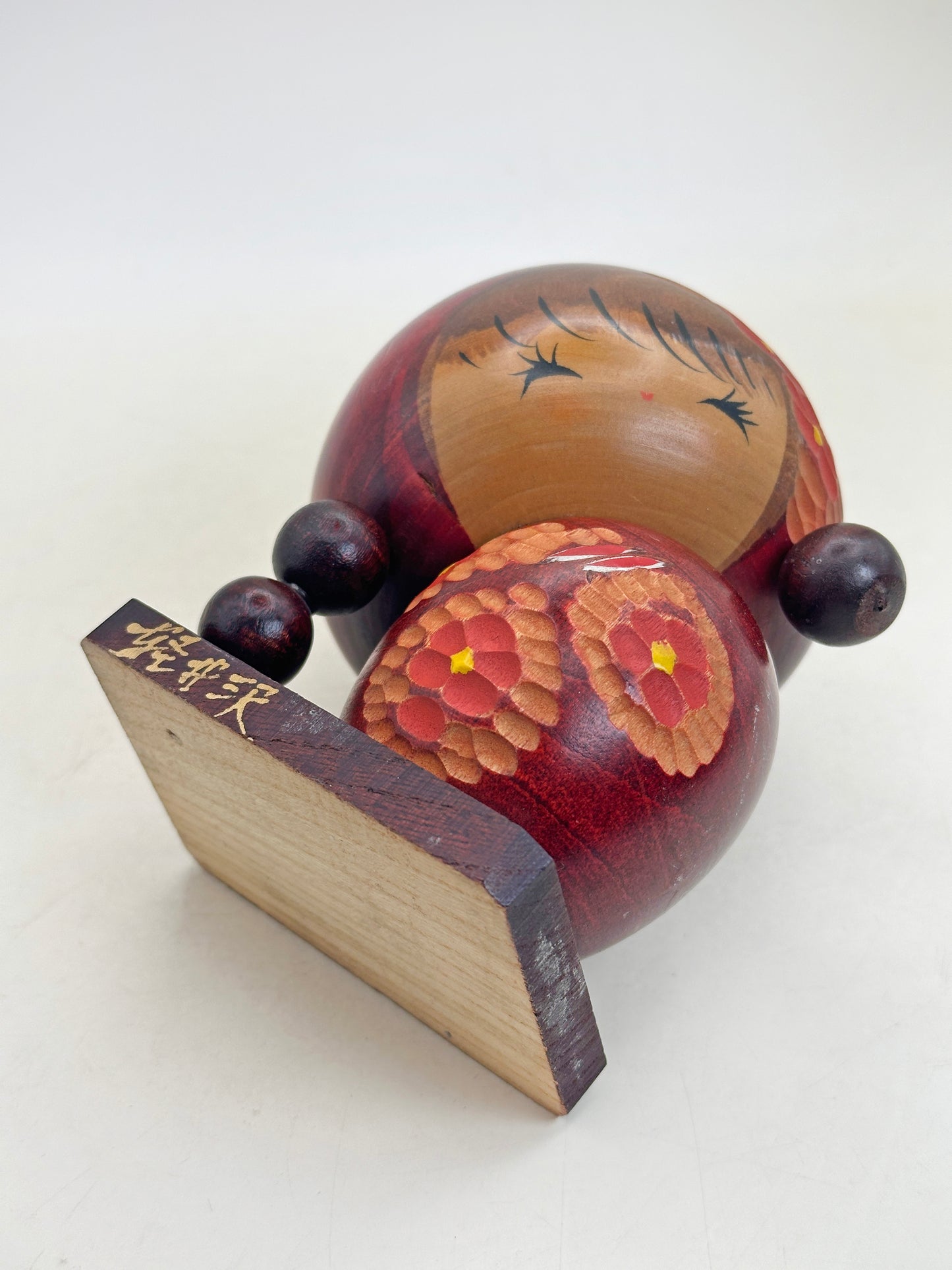 K10239 - Sosaku Kokeshi by Tamura Chie 田村千栄