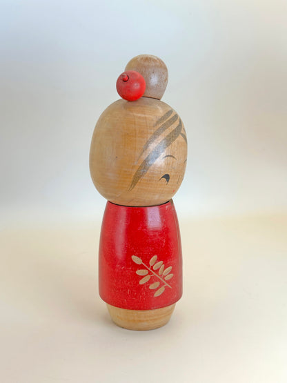 K15084 - Sōsaku Kokeshi by Sato Suigai 佐藤翠涯