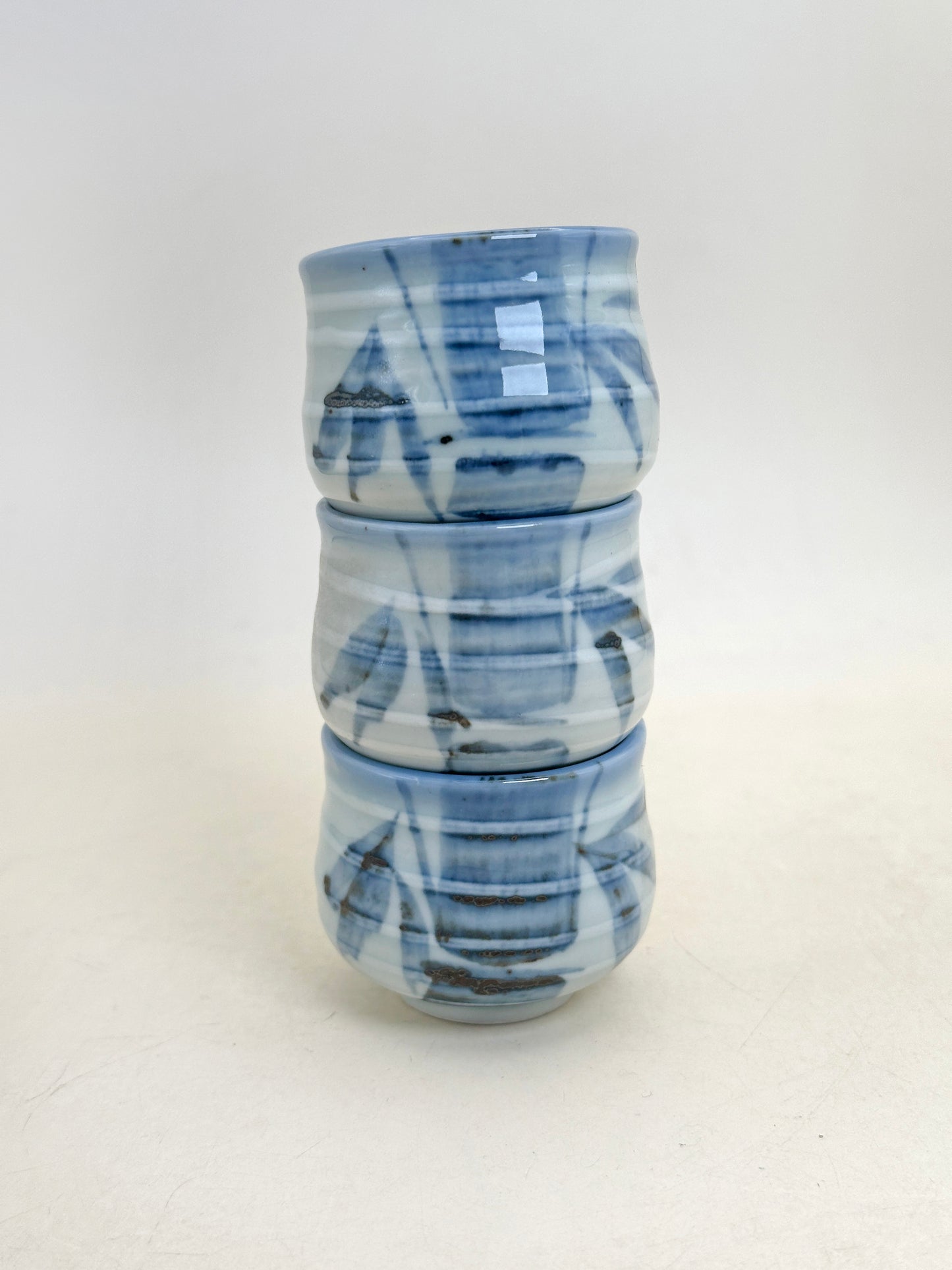 TB322 -  Kutani-yaki guinomi cup set 九谷焼
