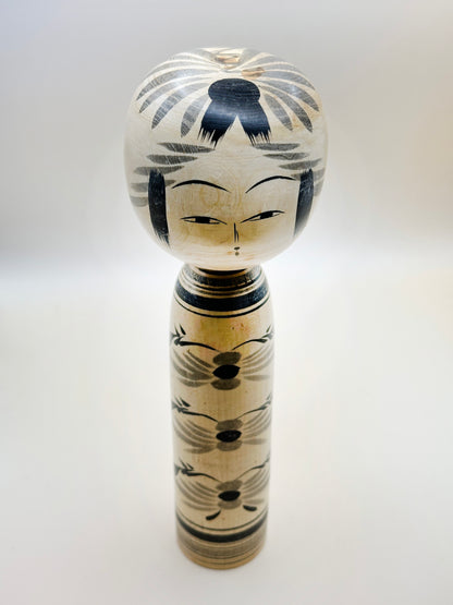 K25061 - Togatta Kokeshi by Tamajiro Murakami 村上玉次郎