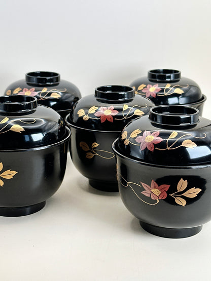 TB214 - Set of Lidded Bowls of Wajima-nuri 輪島塗