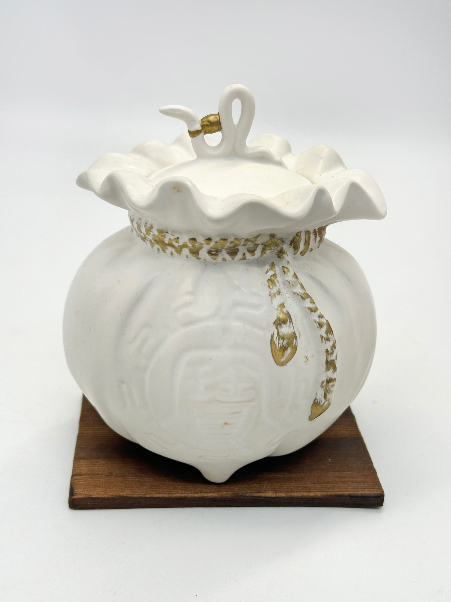 TB215 - Year of Snake Jar 巳年の壺