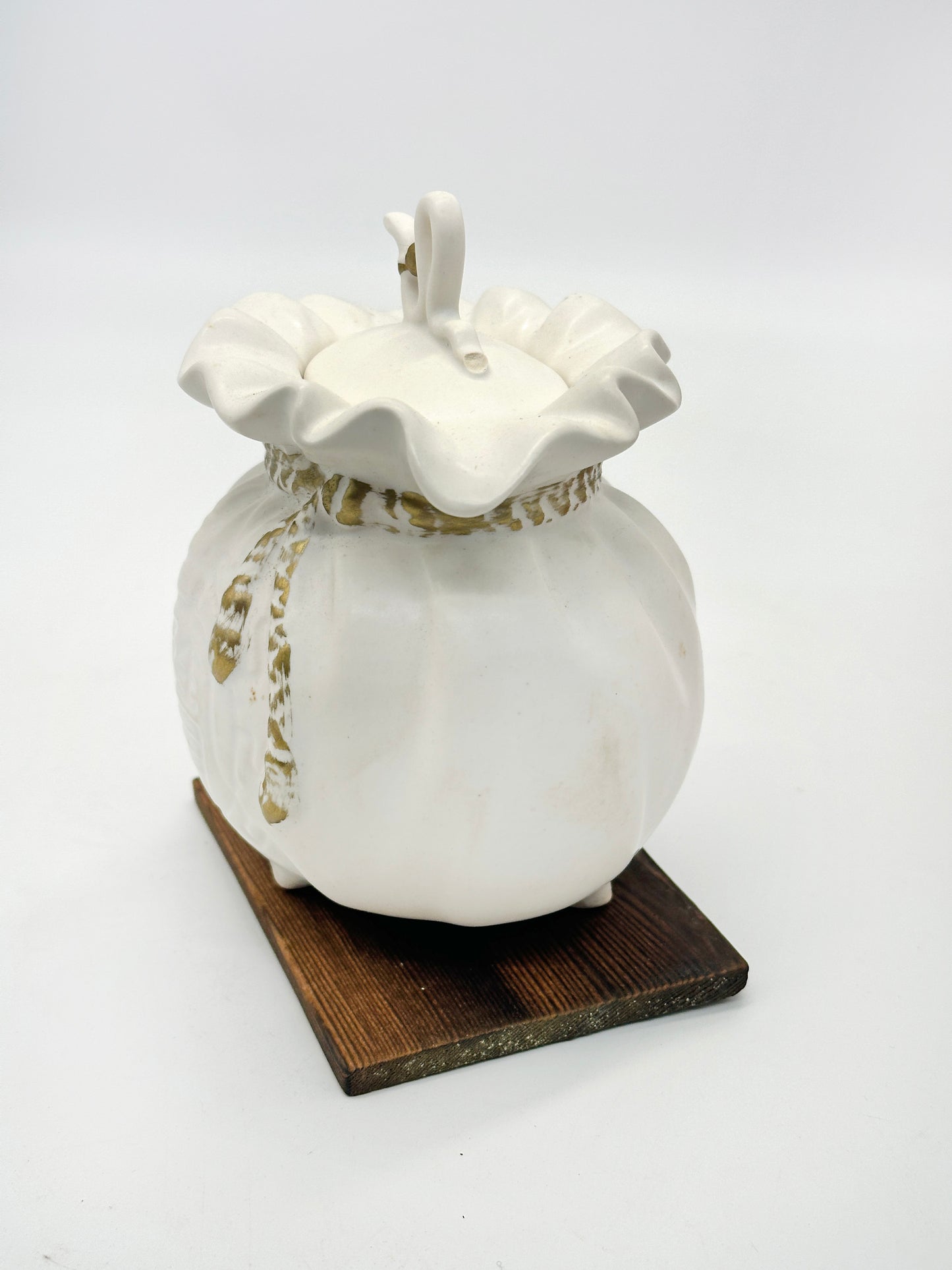 TB215 - Year of Snake Jar 巳年の壺