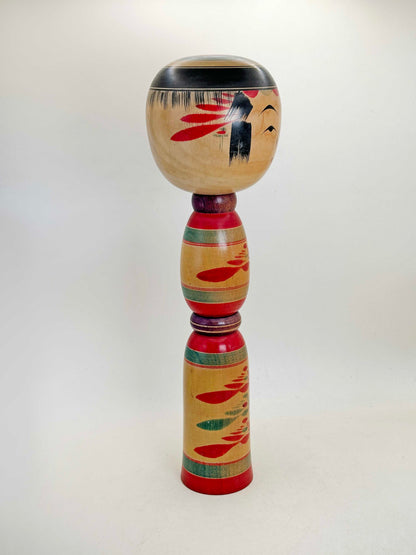 K30064 -  Yajiro Kokeshi by Tsugio Sato 佐藤次雄