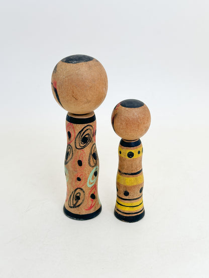 K10246 - Sosaku Kokeshi pair from Hanamaki 花巻