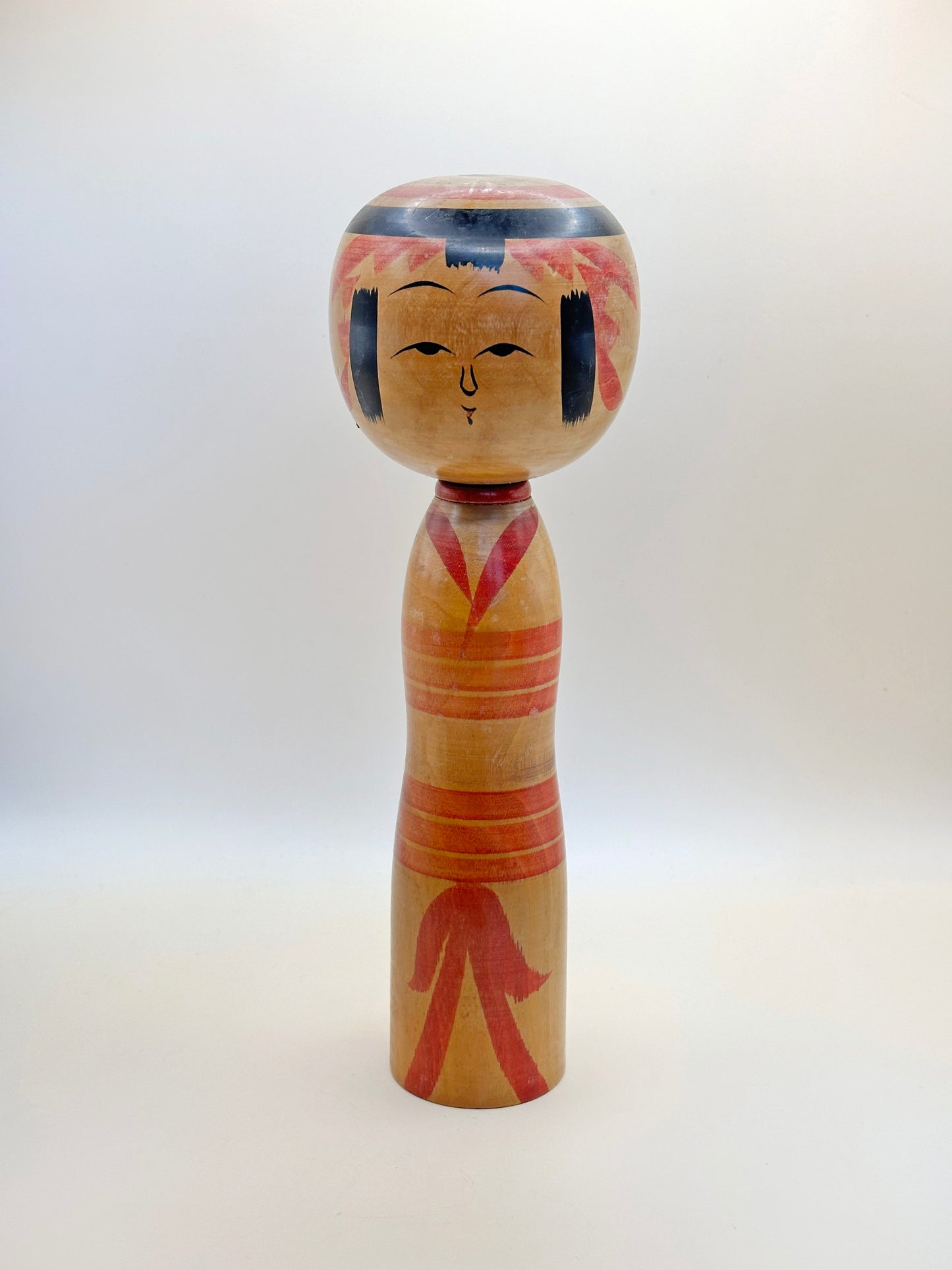 K25063 - Yajirō kokeshi by Ishikawa Tokujiro 石川篤次郎