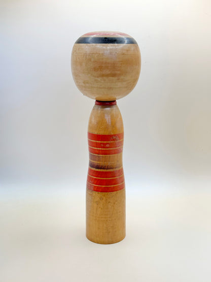 K25063 - Yajirō kokeshi by Ishikawa Tokujiro 石川篤次郎