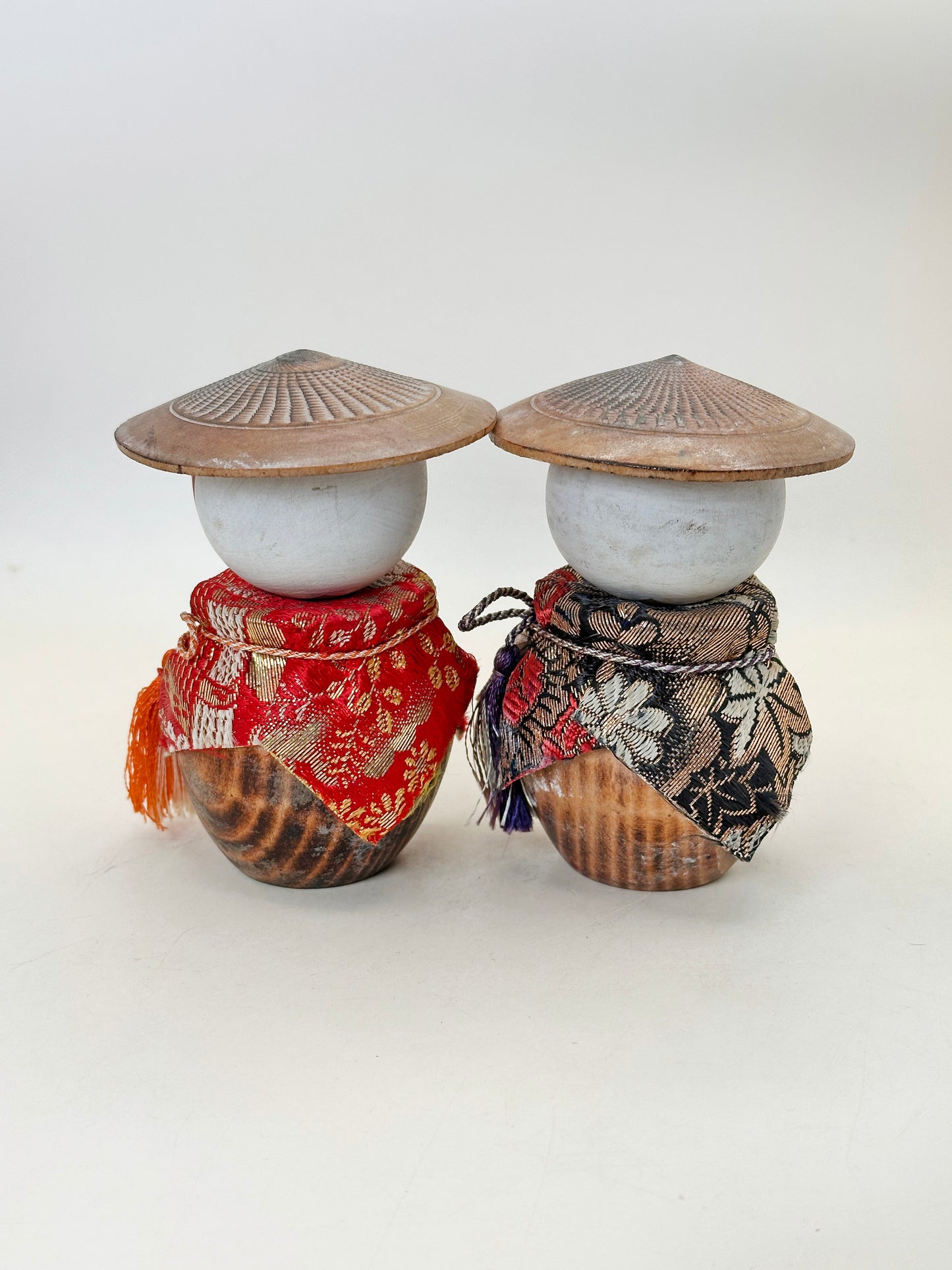K10199 - Omiyage Kasa kokeshi of Couple 笠夫婦