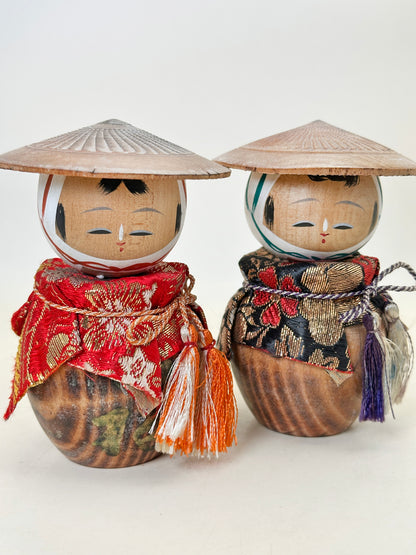 K10199 - Omiyage Kasa kokeshi of Couple 笠夫婦