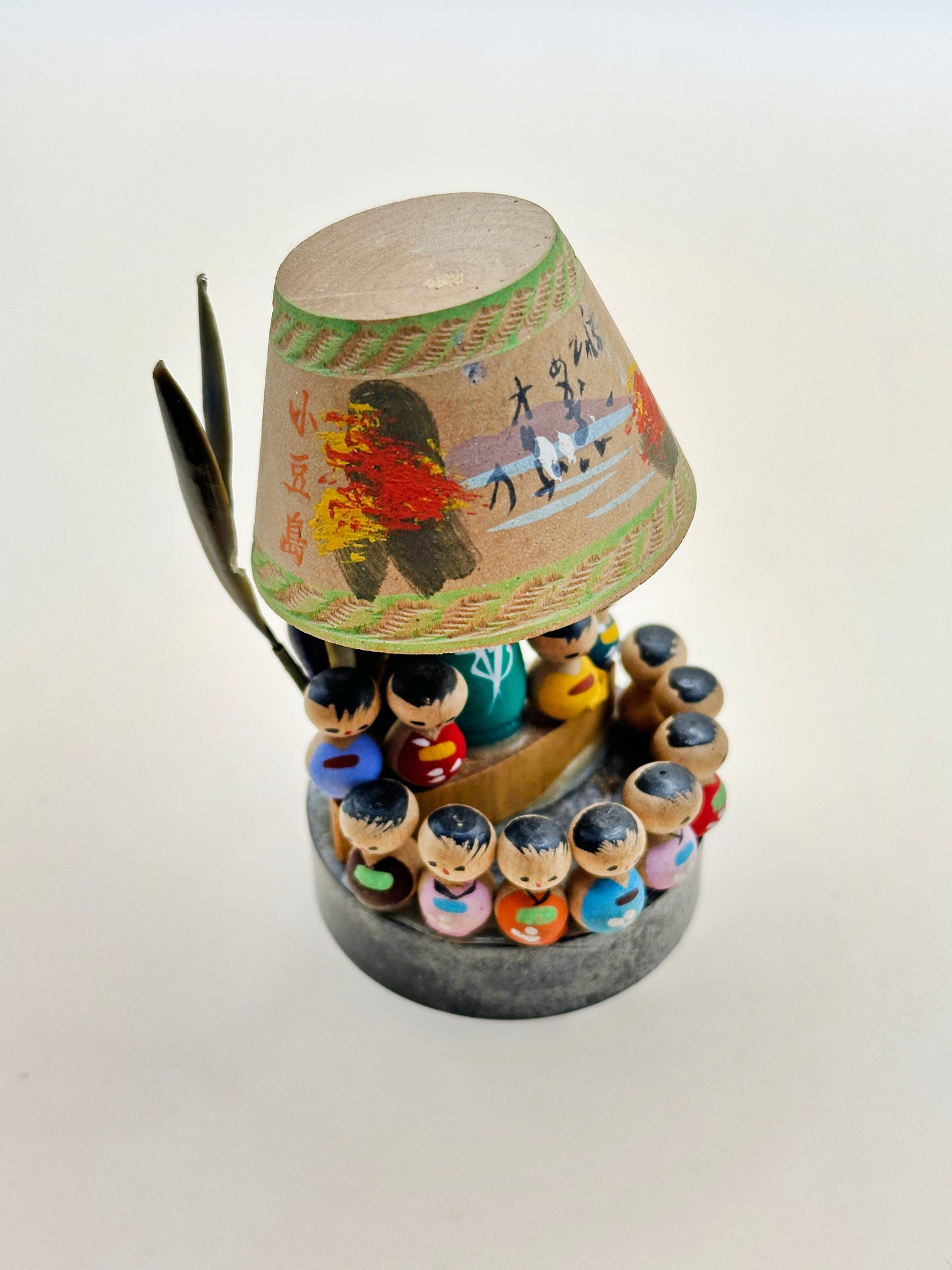 K10142 - Omiyage folk Craft Twenty-Four Eyes 二十四の瞳