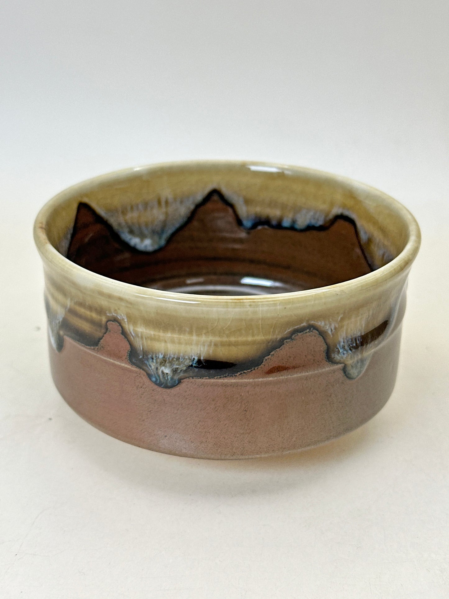 TC82 - Chawan Matcha Bowl of Takatori-yaki 高取焼