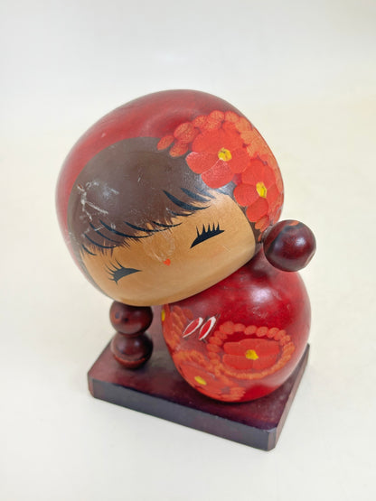 K10243 - Sosaku Kokeshi by Tamura Chie 田村千栄