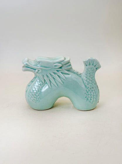 FT364 - Seiji Dragon Shōfuku Eto by Yakushigama 薬師窯