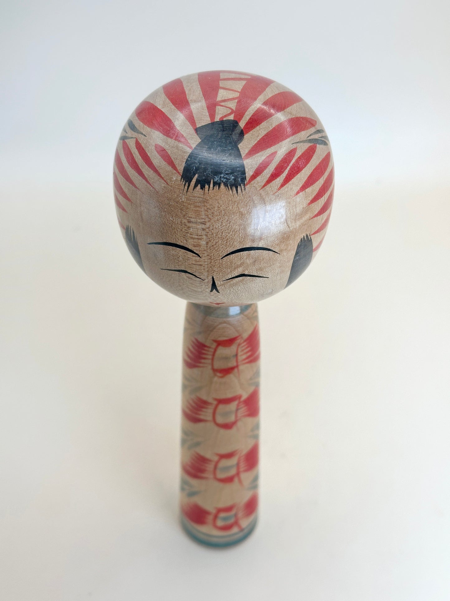 K20098 - Traditional Togatta kokeshi by Norio Sato 佐藤憲雄
