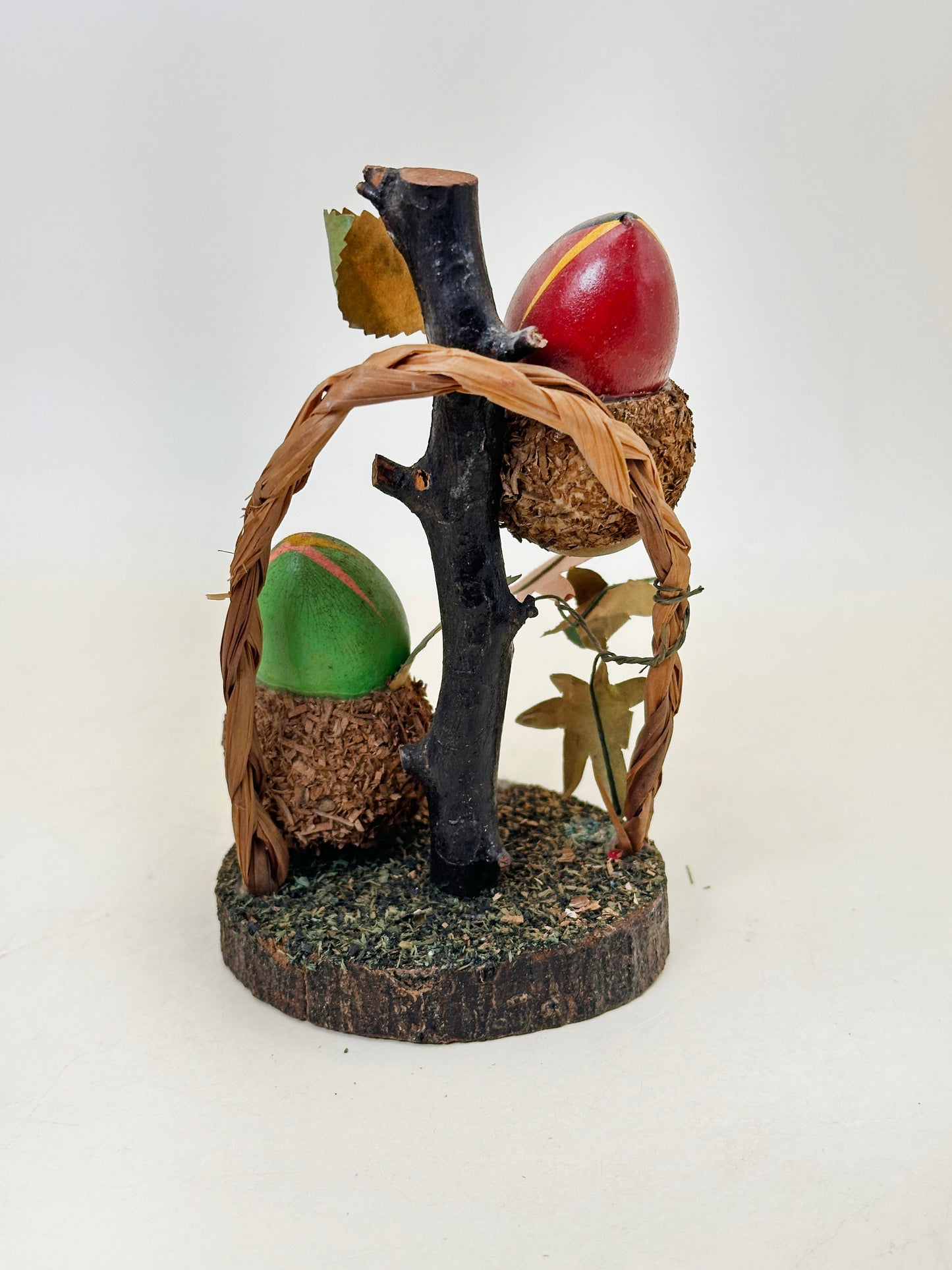 K10207 - Omiyage Kokeshi of Autumn Hazelnut