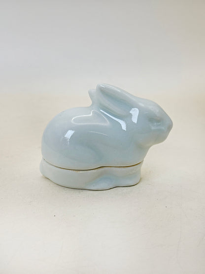 TB227 -   Arita-yaki, kōgō en forme de lapin 有田焼