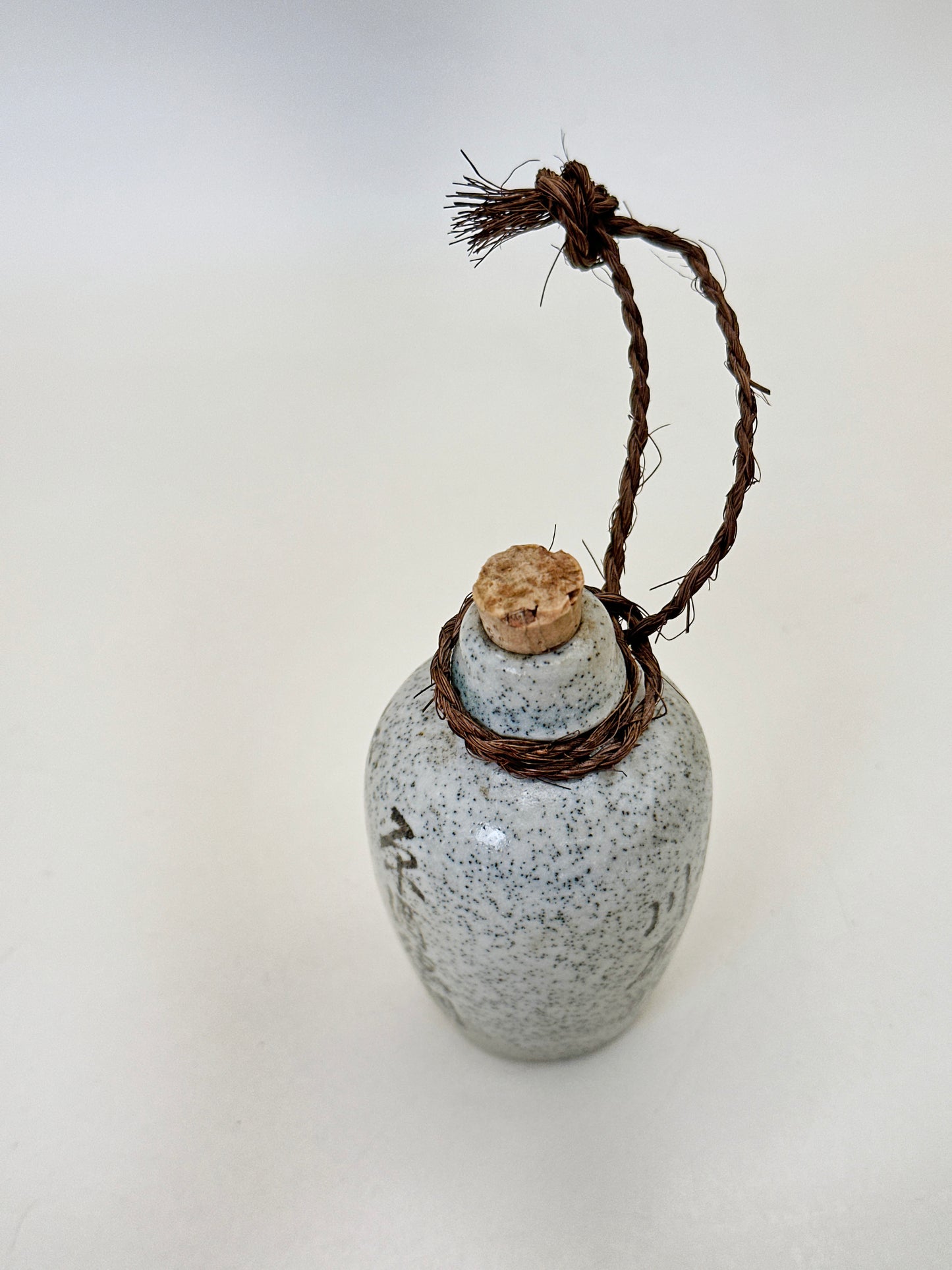 FT394 - Hida Omiyage mini tokkuri 徳利