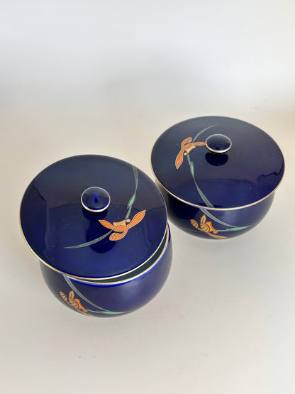 TB74 - Arita-yaki Lidded Teacup Kōransha  香蘭社