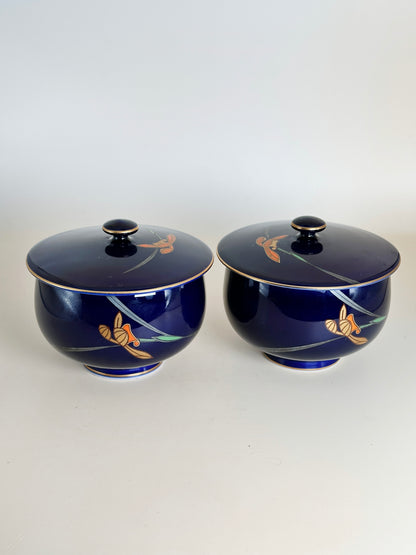 TB74 - Arita-yaki Lidded Teacup Kōransha  香蘭社