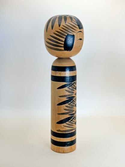 K25067 - Traditional Togatta Kokeshi by Takeji Yamao 山尾武治