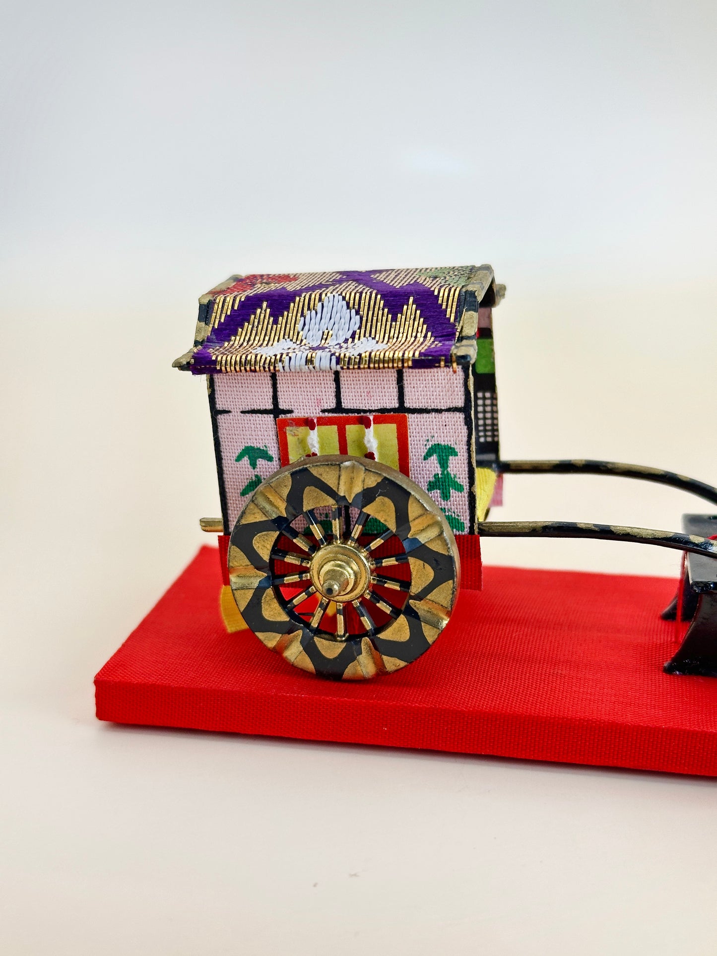 FT241 - Vintage Folk crafts Gosho-guruma 御所車