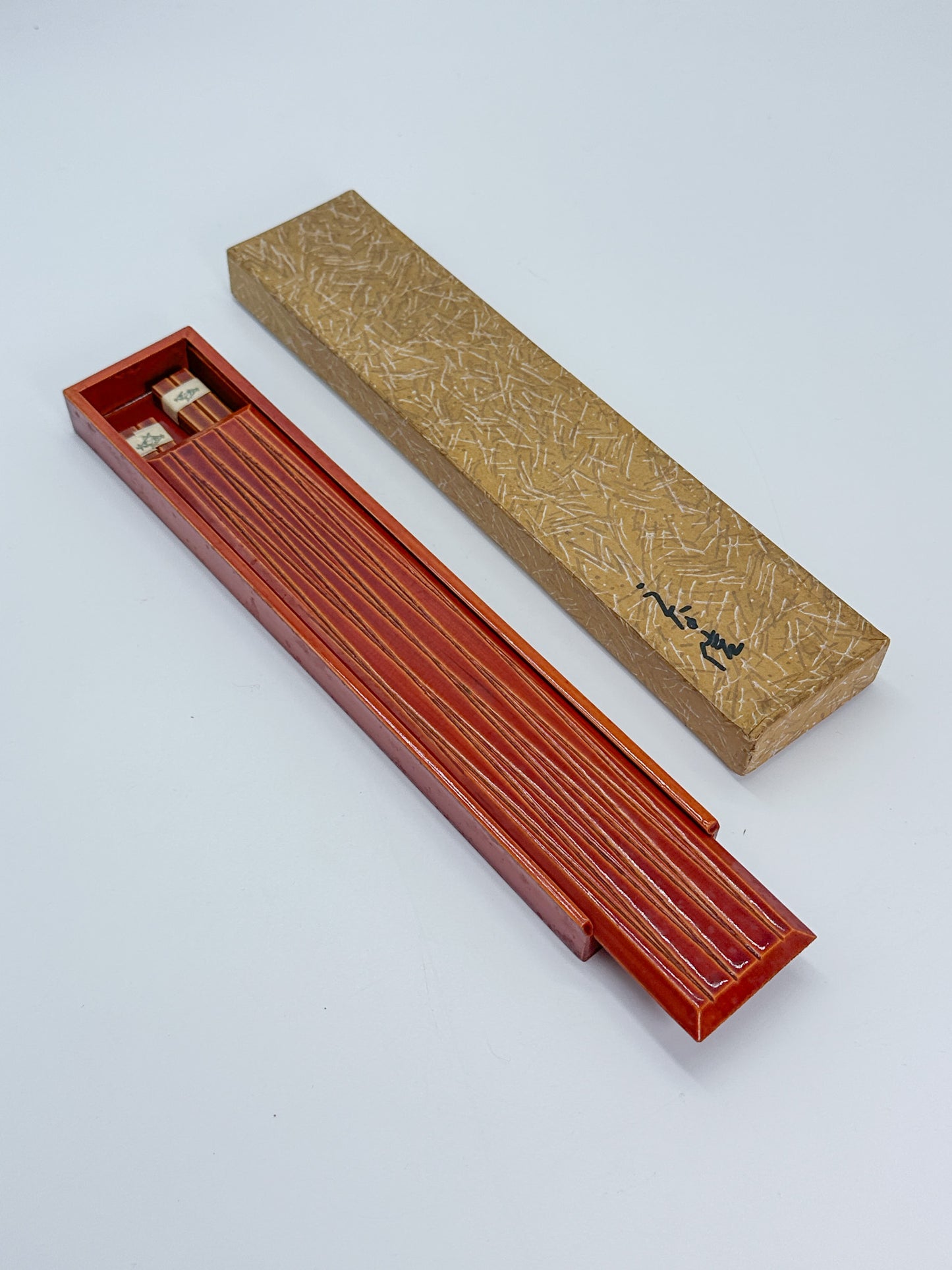 TB353 - Vintage Hida Takayama Shunkei-nuri Chopstick Box 春慶塗